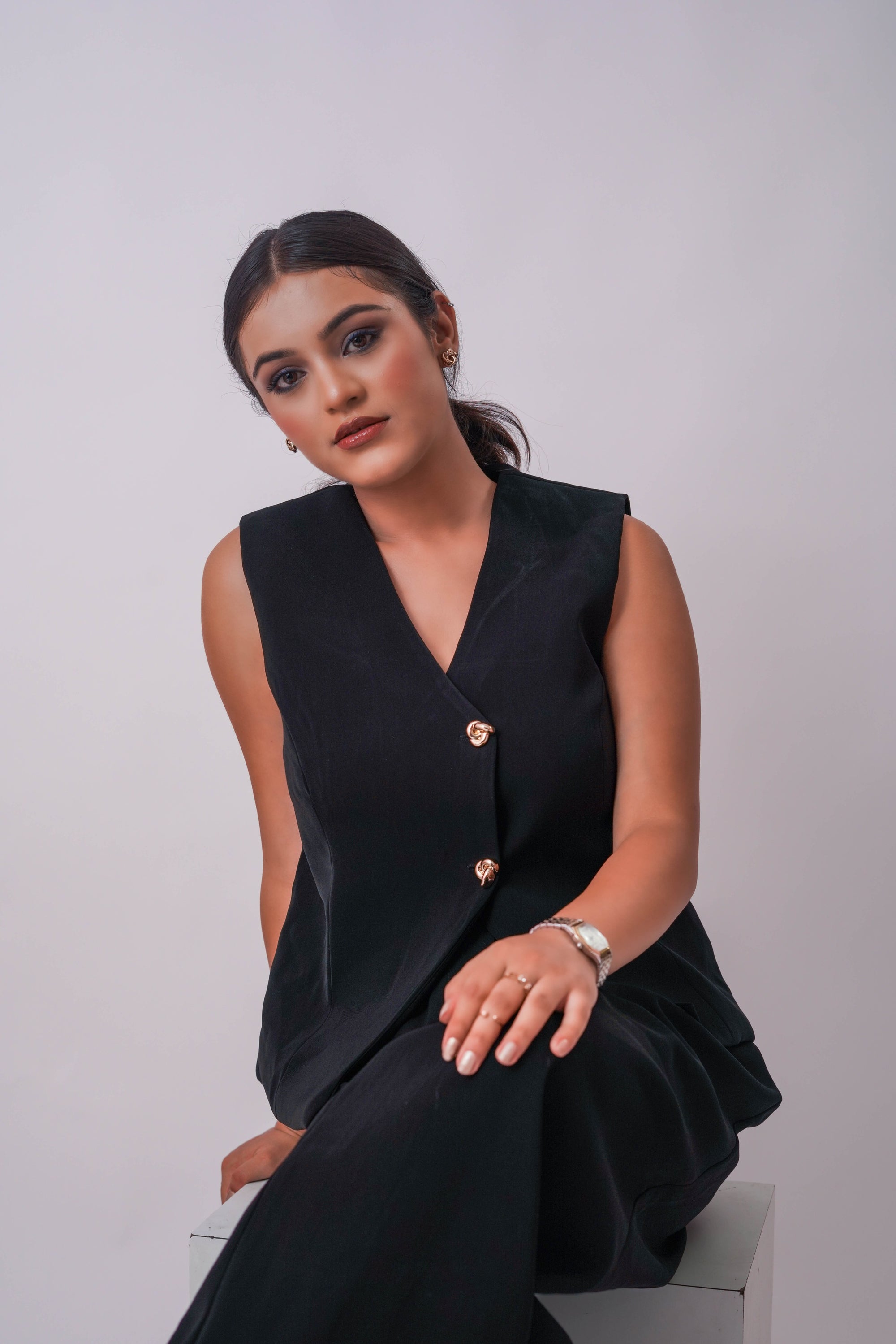 jet black vest + trouser