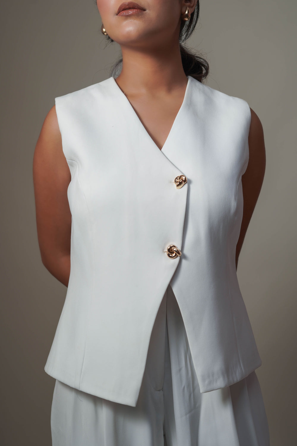snow white only vest