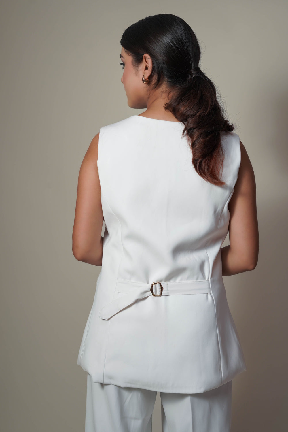 snow white only vest