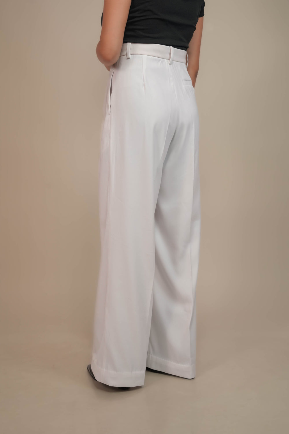 snow white only trouser